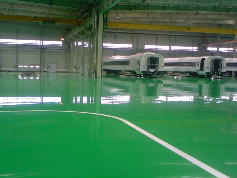 環(huán)氧地坪漆和球場地坪的區(qū)別